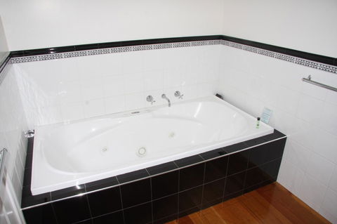 Beechwood Apartment - New Castle Holiday 6