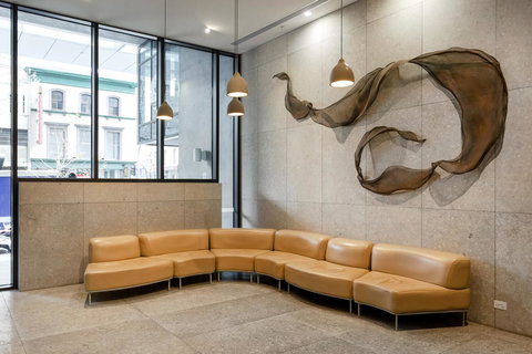 The Vision Apartment - Unbeatable Skyline View - New Castle Holiday 6