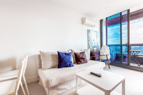 The Vision Apartment - Unbeatable Skyline View - New Castle Holiday 16