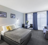 Best Western Cathedral Motor Inn - New Castle Holiday