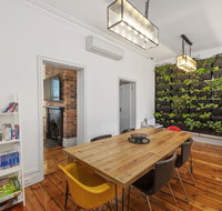 Work Sleep Live Melbourne - New Castle Holiday