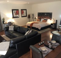 Ashlar at Manna Gums - Daylesford - New Castle Holiday