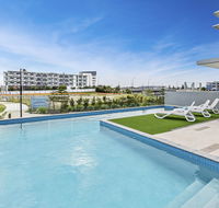 Direct Hotels - Aquarius Kawana - New Castle Holiday