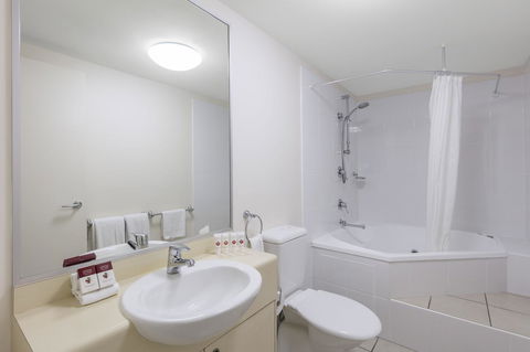 Ramada By Wyndham Marcoola Beach - New Castle Holiday 8