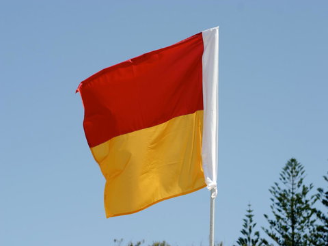 La Mer Sunshine Beachfront - New Castle Holiday 16