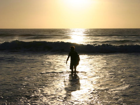 La Mer Sunshine Beachfront - New Castle Holiday 15