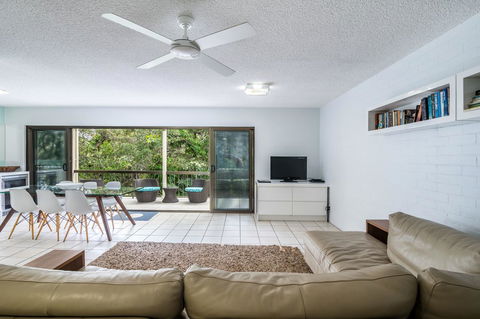 Sunseeker Holiday Apartments - New Castle Holiday 23