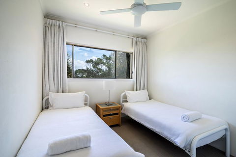 Sunseeker Holiday Apartments - New Castle Holiday 25