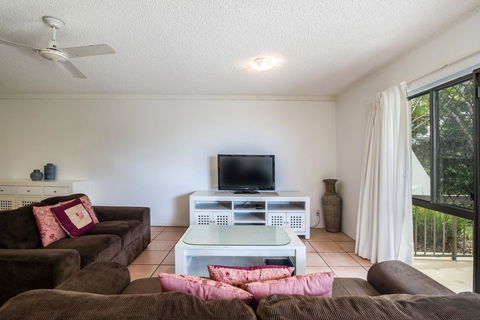 Sunseeker Holiday Apartments - New Castle Holiday 7