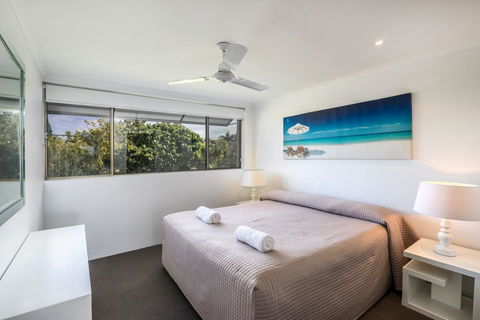 Sunseeker Holiday Apartments - New Castle Holiday 28