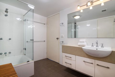 Sunseeker Holiday Apartments - New Castle Holiday 37