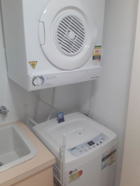 Sunseeker Holiday Apartments - New Castle Holiday 13