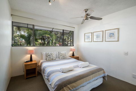 Sunseeker Holiday Apartments - New Castle Holiday 5