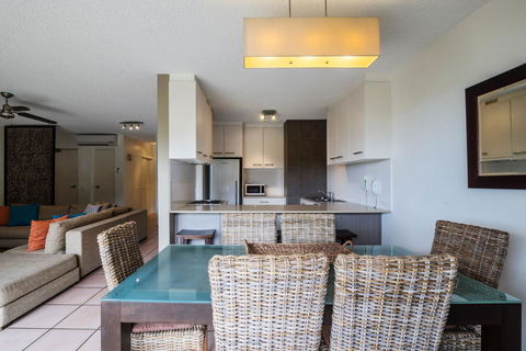 Sunseeker Holiday Apartments - New Castle Holiday 32