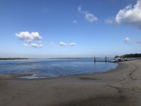Bribie Island Hotel - New Castle Holiday 6