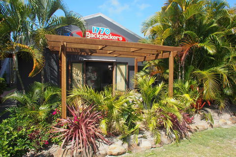 Backpackers At 1770 - New Castle Holiday 12