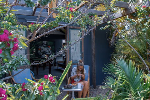 Backpackers At 1770 - New Castle Holiday 1