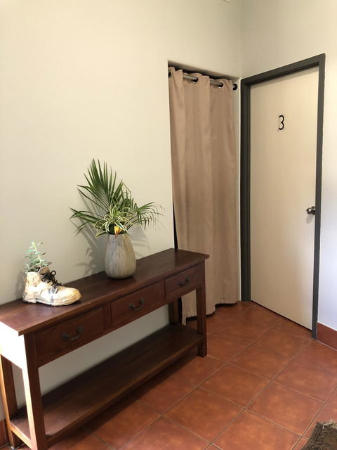 Backpackers At 1770 - New Castle Holiday 9