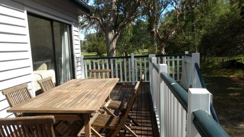 Lake Weyba Noosa Lodge & Kangaroos - New Castle Holiday 21