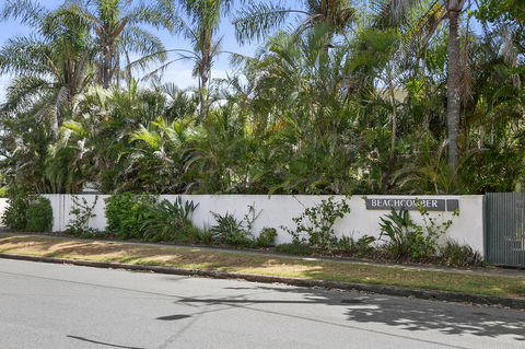 Beachcomber Peregian Beach - New Castle Holiday 8