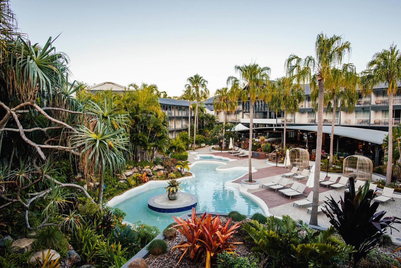 Cannonvale QLD New Castle Holiday