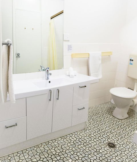 Amaroo On Mandalay, Magnetic Island - New Castle Holiday 4