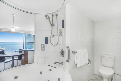 Mantra Mooloolaba Beach - New Castle Holiday 35