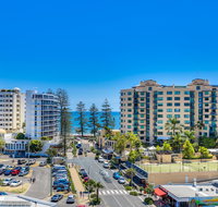 Direct Hotels - Sea Breeze Mooloolaba - New Castle Holiday