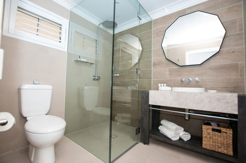 Mercure Clear Mountain Lodge - New Castle Holiday 9
