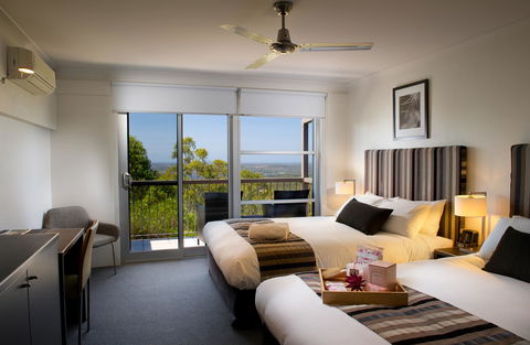 Mercure Clear Mountain Lodge - New Castle Holiday 5