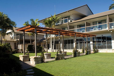 Mercure Clear Mountain Lodge - New Castle Holiday 16