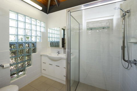 Island Leisure Resort - New Castle Holiday 3