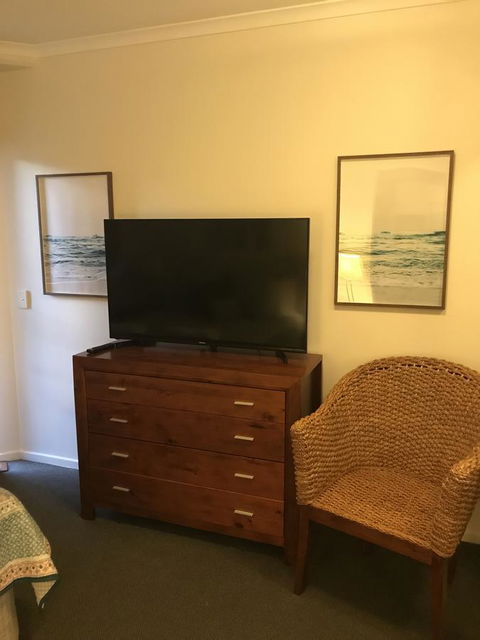 Riverside - New Castle Holiday 25