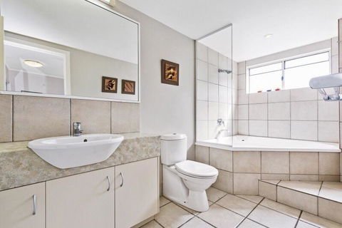 Riverside - New Castle Holiday 13