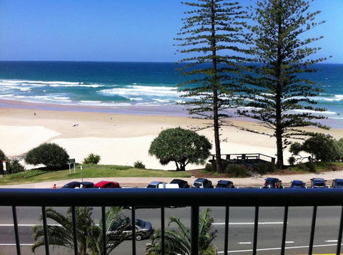 Coolum Caprice - New Castle Holiday 28