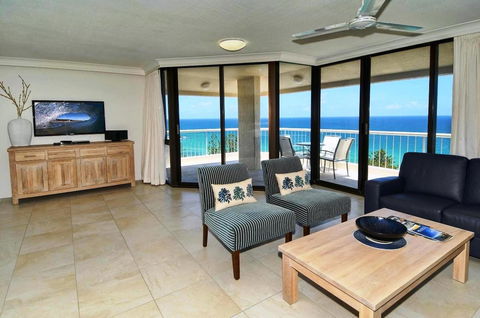 Coolum Caprice - New Castle Holiday 32