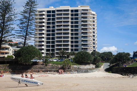 Coolum Caprice - New Castle Holiday 0