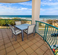 Grand Palais Beachside Resort - New Castle Holiday