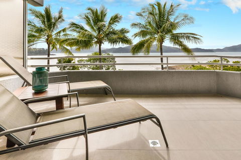Frangipani 104 - Hamilton Island - New Castle Holiday 9