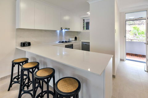 Frangipani 104 - Hamilton Island - New Castle Holiday 7