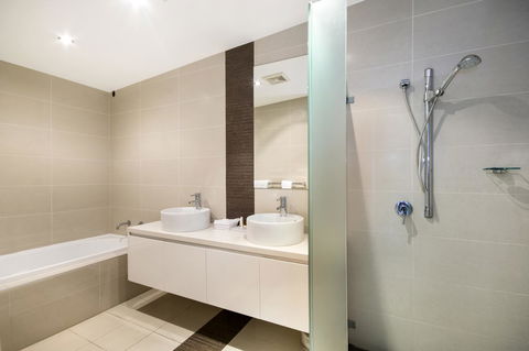 Redvue Holiday Apartments - New Castle Holiday 29
