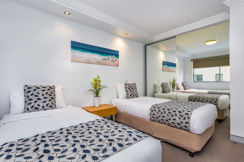 Redvue Holiday Apartments - New Castle Holiday 8