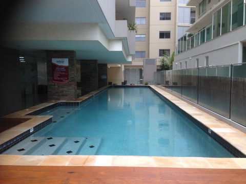 Redvue Holiday Apartments - New Castle Holiday 9