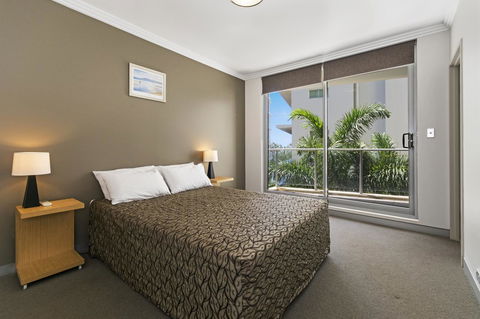Redvue Holiday Apartments - New Castle Holiday 24