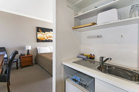 Redvue Holiday Apartments - New Castle Holiday 25