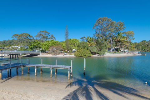 Caribbean Noosa - New Castle Holiday 3