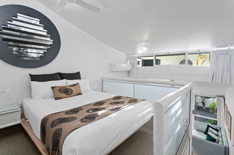 Caribbean Noosa - New Castle Holiday 30