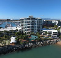 Mariners North Holiday Apartments - New Castle Holiday