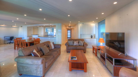 Cilento Mooloolaba - New Castle Holiday 20