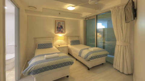 Cilento Mooloolaba - New Castle Holiday 23